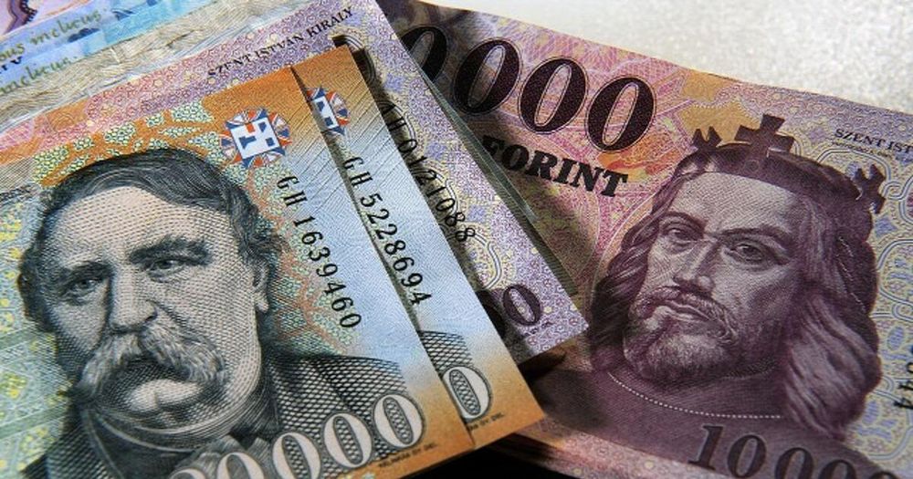 Miért esett vissza a forint értéke és mit jelent ez a magyar háztartásoknak?