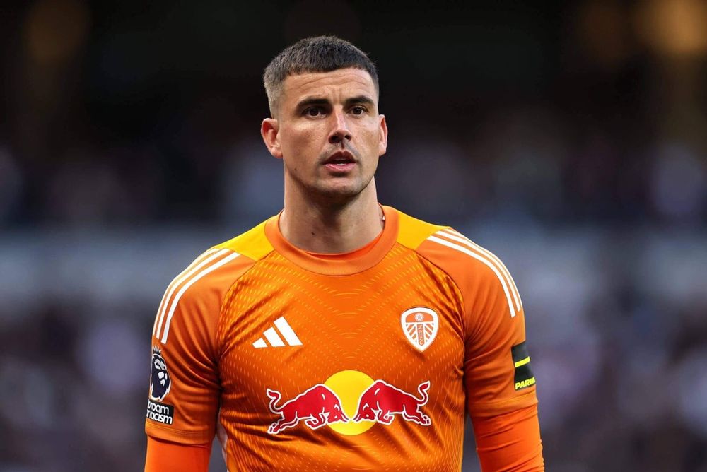 Veteran Wales Keeper Karl Darlow Set to Bolster Manchester United’s Goalkeeping Depth